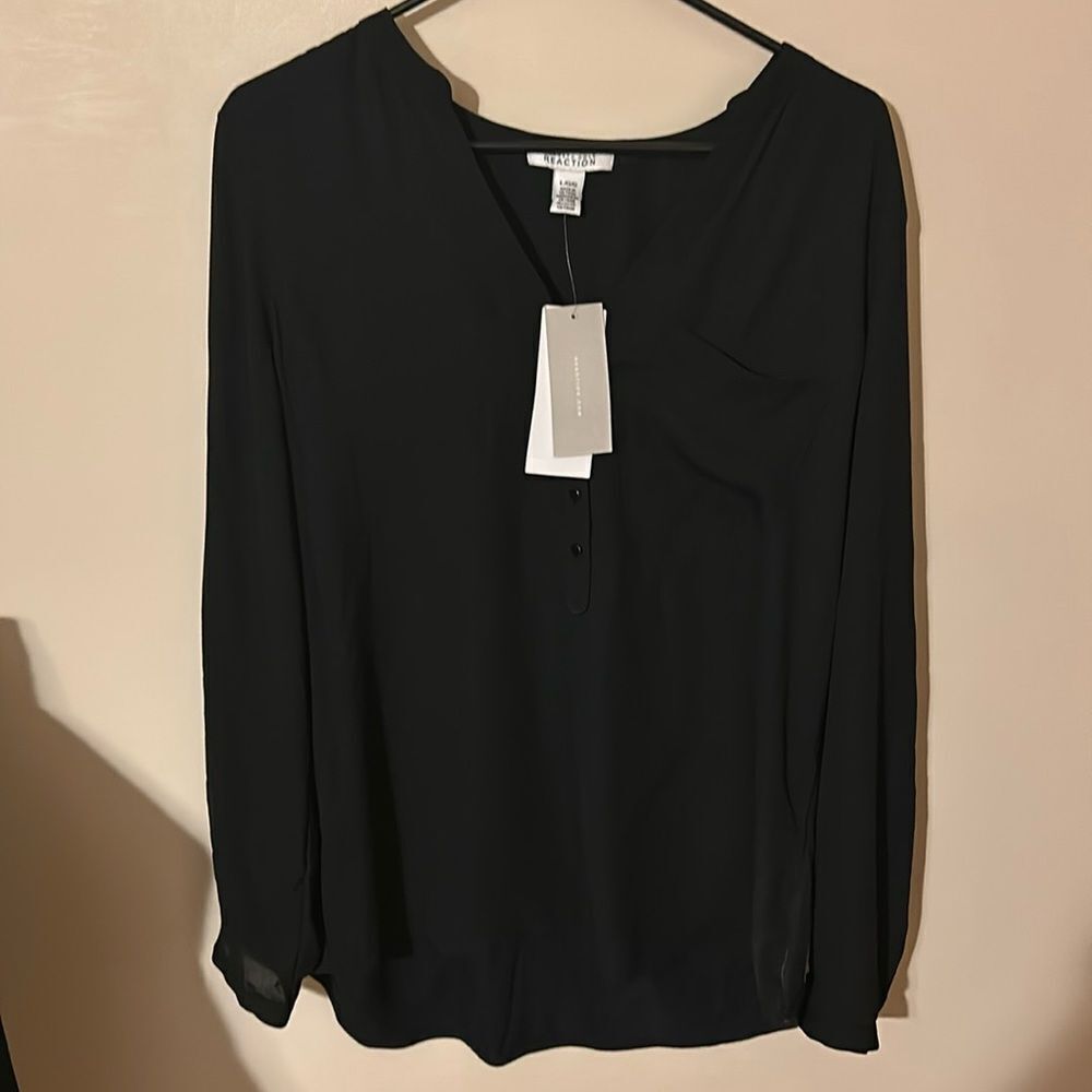 Kenneth Cole Reaction black long sleeve Blouse